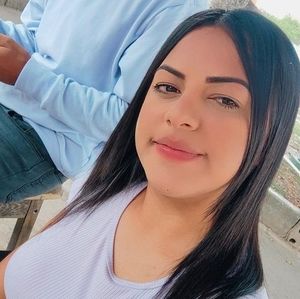 Meet your Posher, Stefany